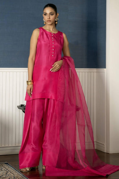 Khushboo & Pankaj Magenta cotton silk kurta set KHUSAPR26D143283