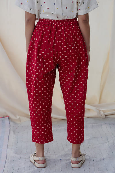 Meld studio Red bandhani pants MELDAUG26D252712