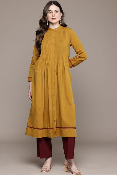 Mustard yellow pintuck kurta
