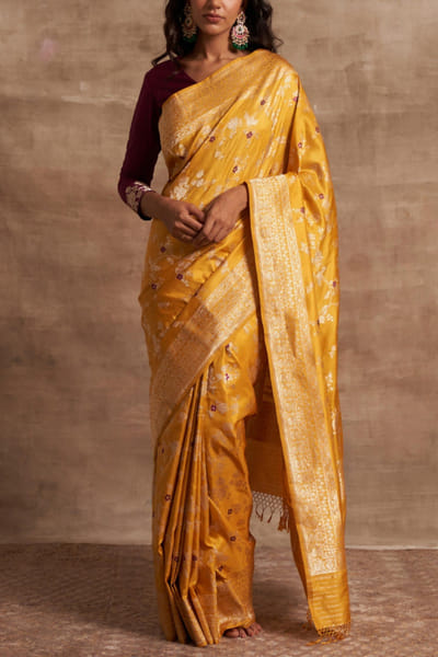 Kasturi Kundal Yellow benarasi handloom sari KSKBSTY4