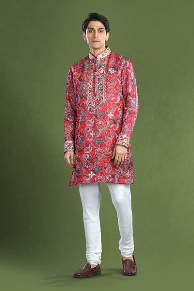 Red paisley printed kurta