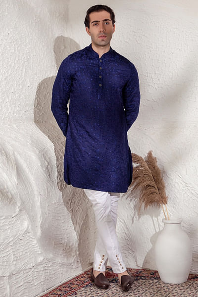 Blue embroidered kurta