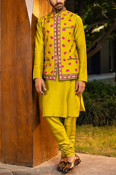 Yellow printed bandi and kurta set