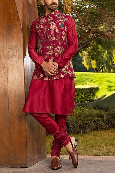 Wine kurta and floral bandi set