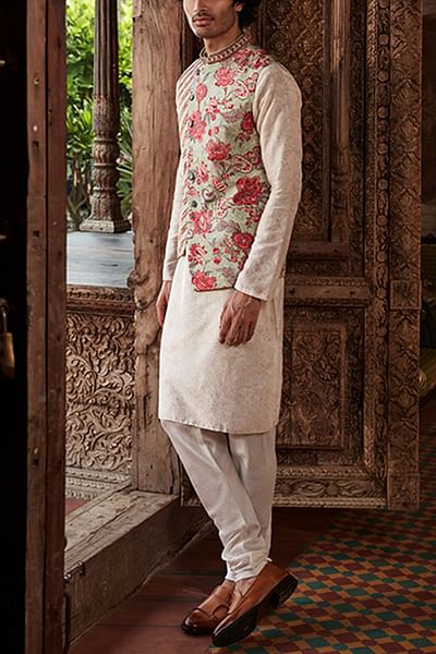 Floral chintz bandi and kurta set