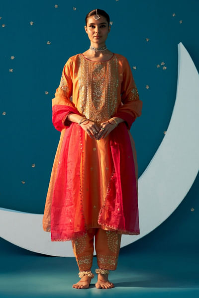 Orange aari gota embroidered kurta set