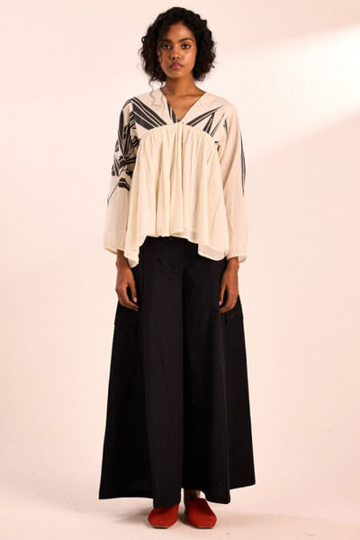 White abstract leaf screen printed top