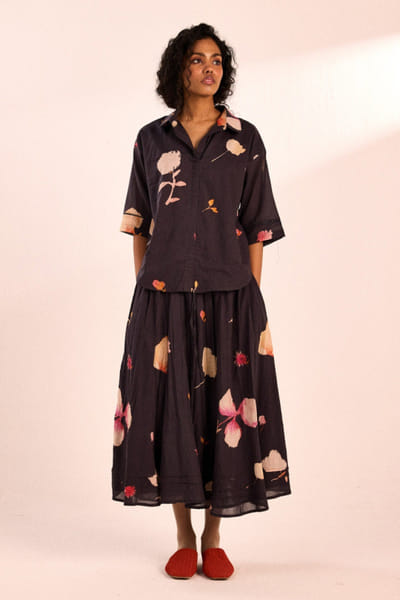 Carbon grey floral printed skirt