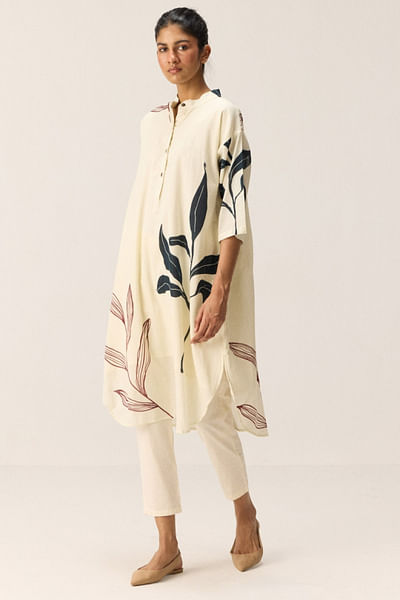 Off white leaf printed kurta set