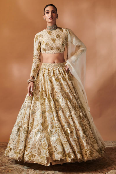 Ivory dori embellished lehenga set