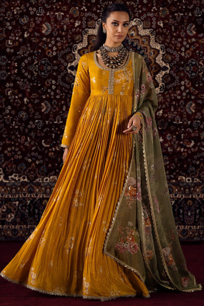 Lashkaraa Yellow embellished anarkali set LASHJUN26D148183