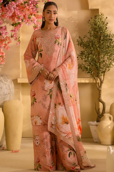 Lashkaraa Dusty peach floral embroidered kurta set LASHJUL26D149629