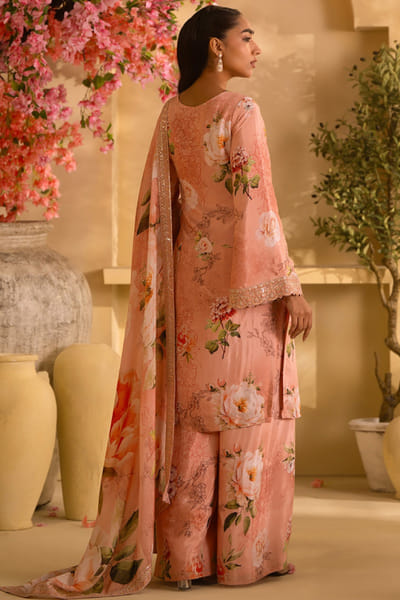 Lashkaraa Dusty peach floral embroidered kurta set LASHJUL26D149629