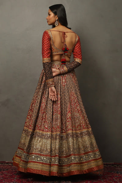 Ri Ritu Kumar Prune embroidered block printed lehenga set RIRIMAY26D145561