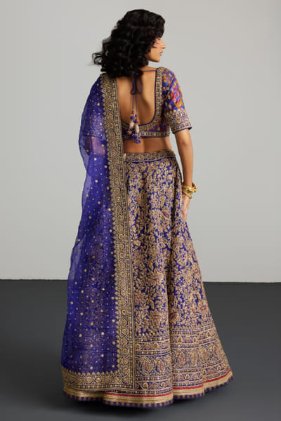 Ri Ritu Kumar Purple-gold floral embroidered lehenga set RIRIMAY26D145562