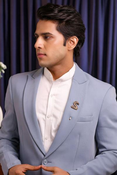 Antique gold serpent lapel pin