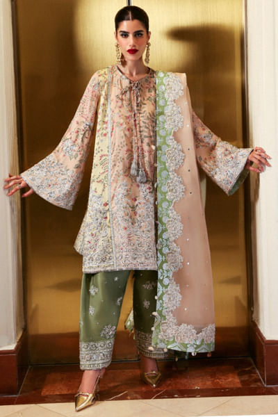 Tri-coloured embroidered kurta set