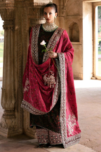 Aubergine print embroidered kurta set