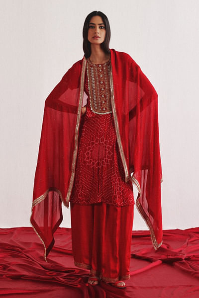 Red marodi work palazzo