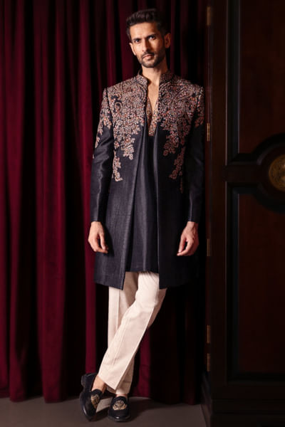 Black embroidered open jacket set