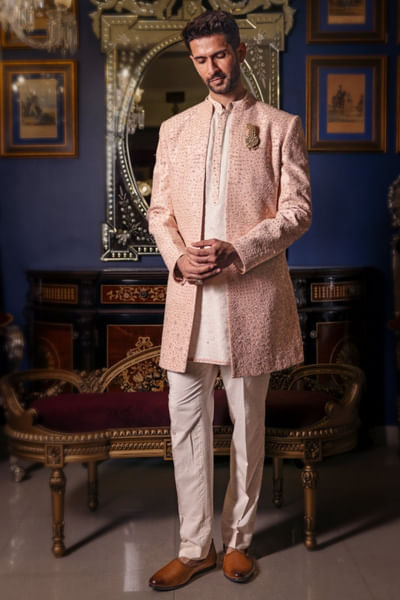 Pale pink embroidered open jacket set