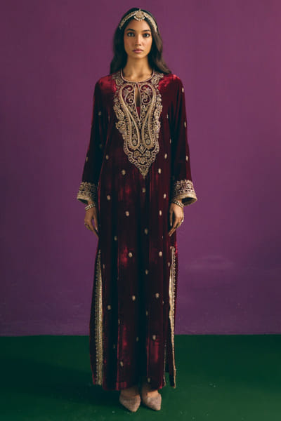 Red embroidered velvet choga set