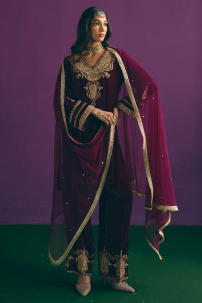 Wine patchwork embroidered velvet kurta set