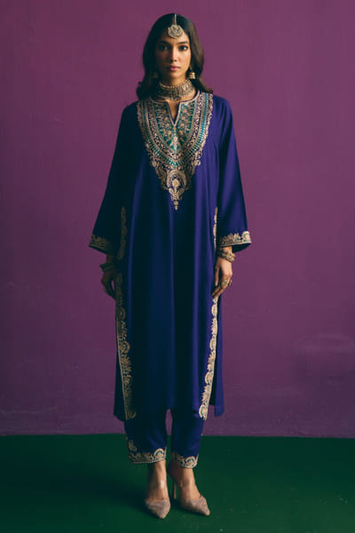 Dark blue patchwork woollen phiran kurta set