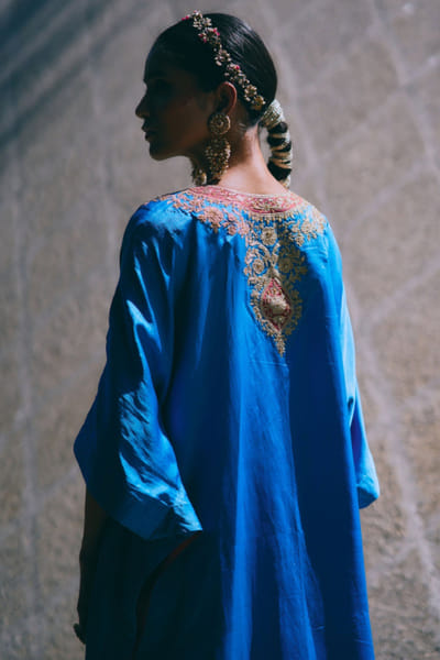 MIRASA Blue embroidered banarasi kaftan set MIRAJUN26D147248