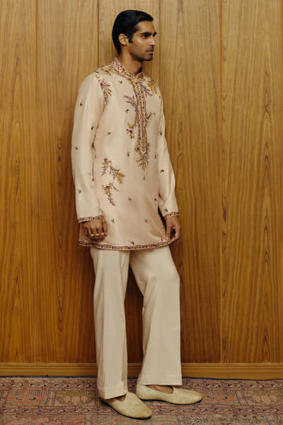 Pink kashida embroidered kurta set