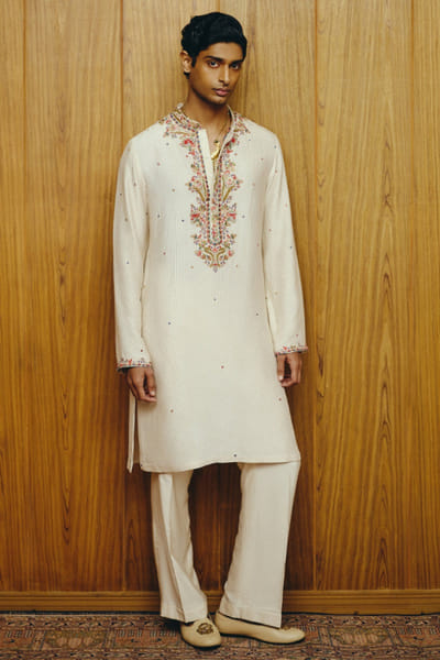Ivory kashida embroidered kurta set