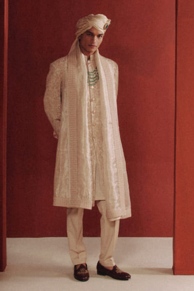 Dolly J Ivory dori and thread embroidered sherwani set DOLLJUL26D149486