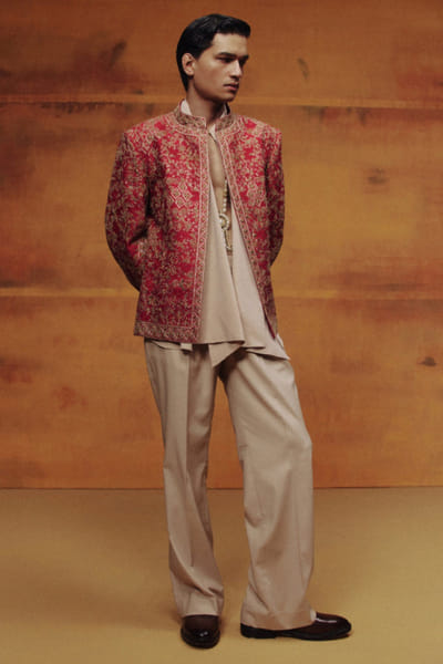 Dolly J Beige-red embroidered open jacket set DOLLJUL26D149478