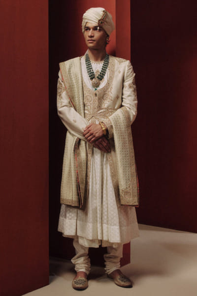 Dolly J Cream dabka-kasab embroidered sherwani set DOLLJUL26D149483