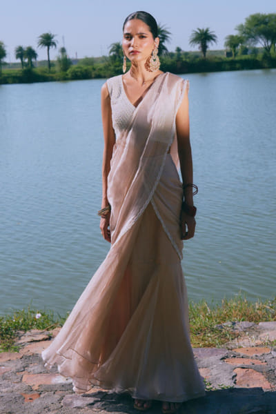 MIRASA Champagne banarasi pre-draped sari set MIRAJUN26D147243