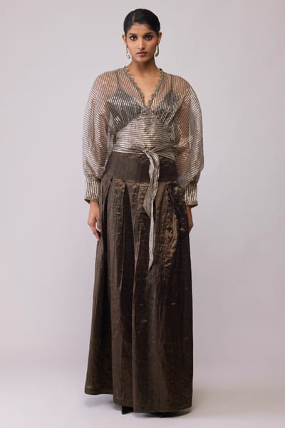 Black metallic stripe tissue crop top