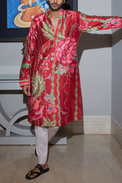 Red floral and leaf printed kurta set