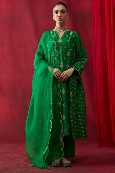 Green block print embroidered kurta set