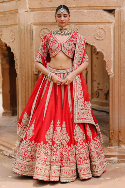 Sheetal Batra Deep red embroidered lehenga set SHEEAUG26D153089