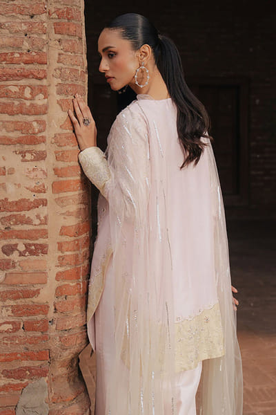 Aneeka Ruknuddin Baby pink and beige embroidered kurta set ANEEJUL26D148983