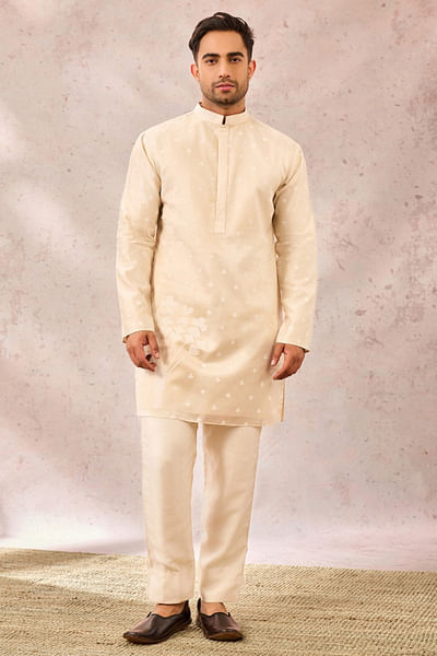 White card ace printed kurta