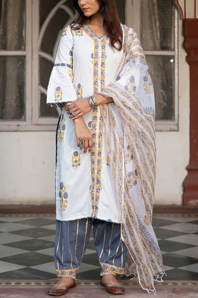 Ivory block printed kurta set