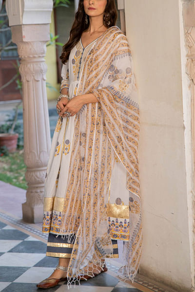 Ivory block printed kurta set