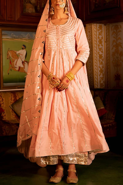 Pink embellished kalidar set