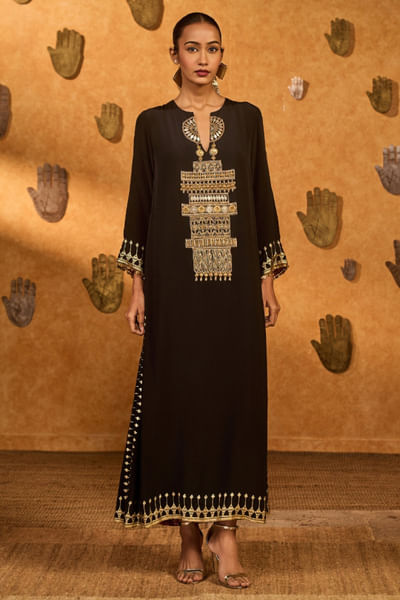 Black embroidered and printed kurta set