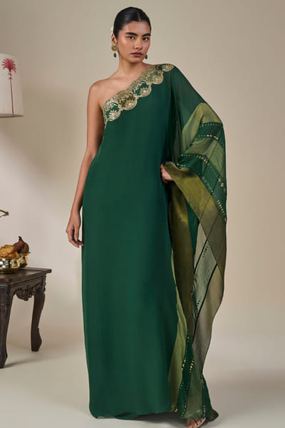Masaba Green applique embroidered one-shoulder kaftan MASAAUG26D151209