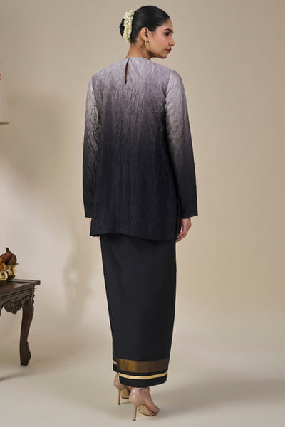 Masaba Black ombre embroidered short kurta set MASAAUG26D151218