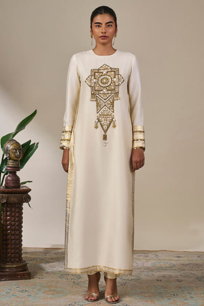Masaba Ivory stone embellished foil print kurta set MASAAUG26D151220
