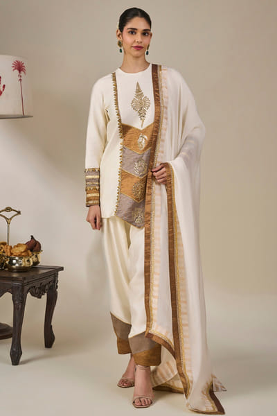 Masaba Ivory coin and patchwork kurta set MASAAUG26D151213