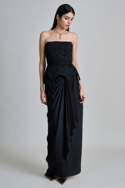 Black tonal appliqué embroidered skirt set